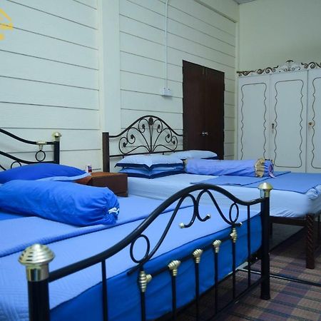 Teratak Ibunda Guest House Kota Bharu Ngoại thất bức ảnh